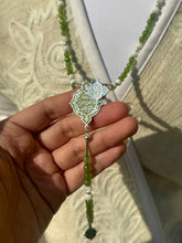 Load image into Gallery viewer, سبحه 100 زبرجد - صدف - فضه
